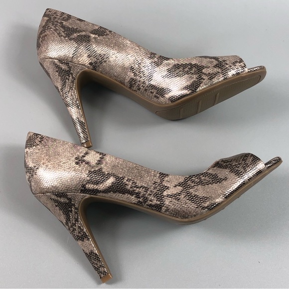 Apostrophe Desiree Women’s Peep Toe Pump Heels Size 8.5M - Picture 7 of 10